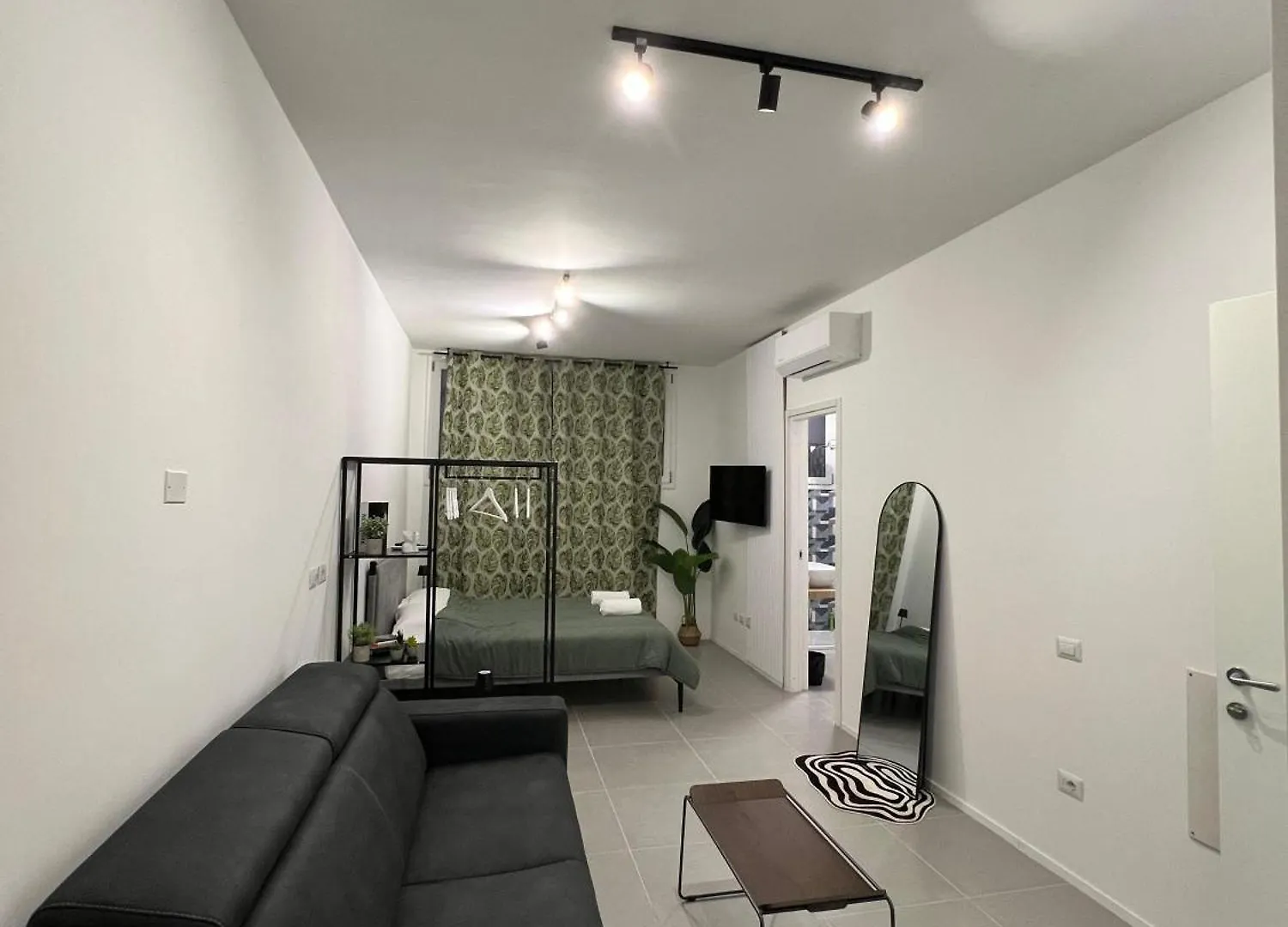 Room 12 Milano